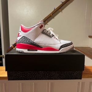 Jordan 3 - Fire Red 10.5